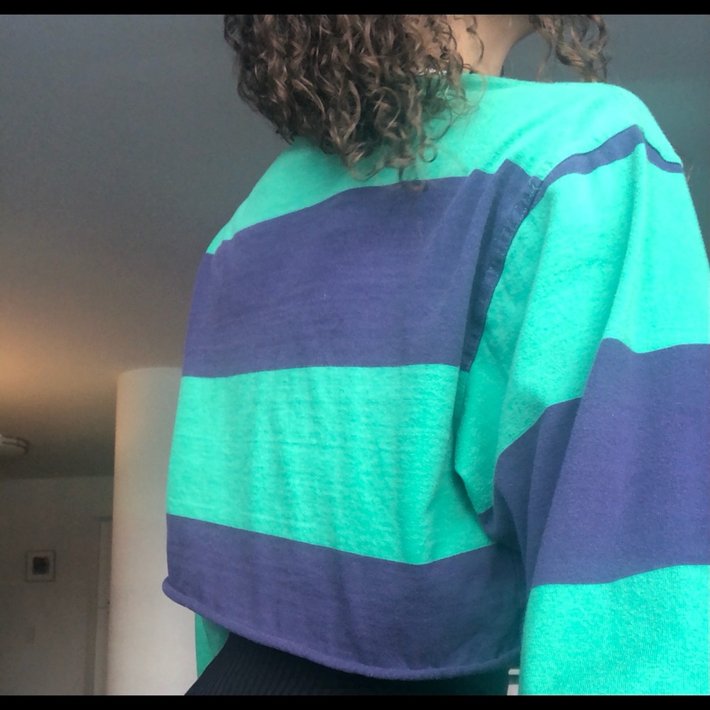 Cropped sweater - Picture 5 of 6